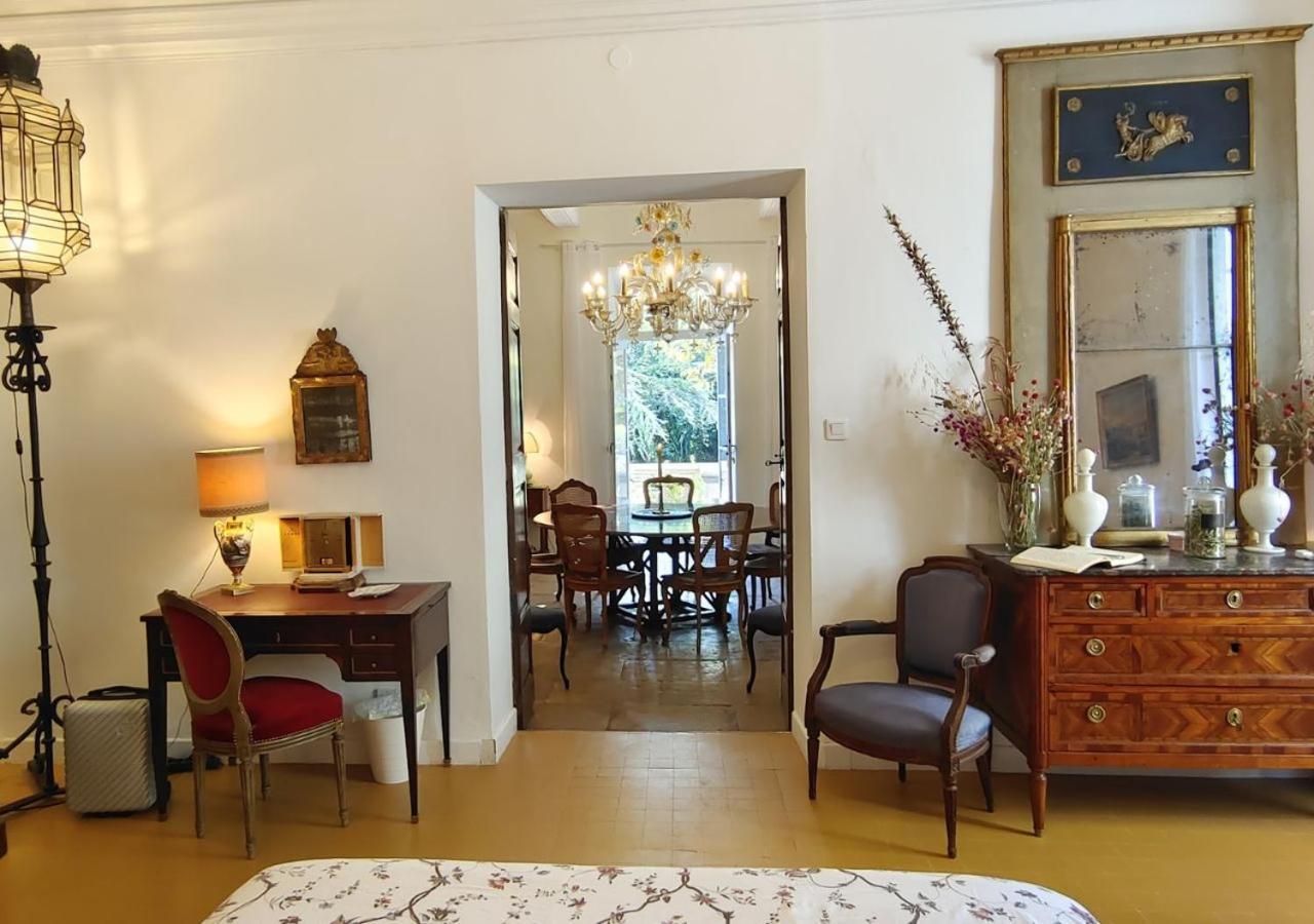 Rue Du Chateau A Cabrieres D'Avignon住宿加早餐旅馆 外观 照片