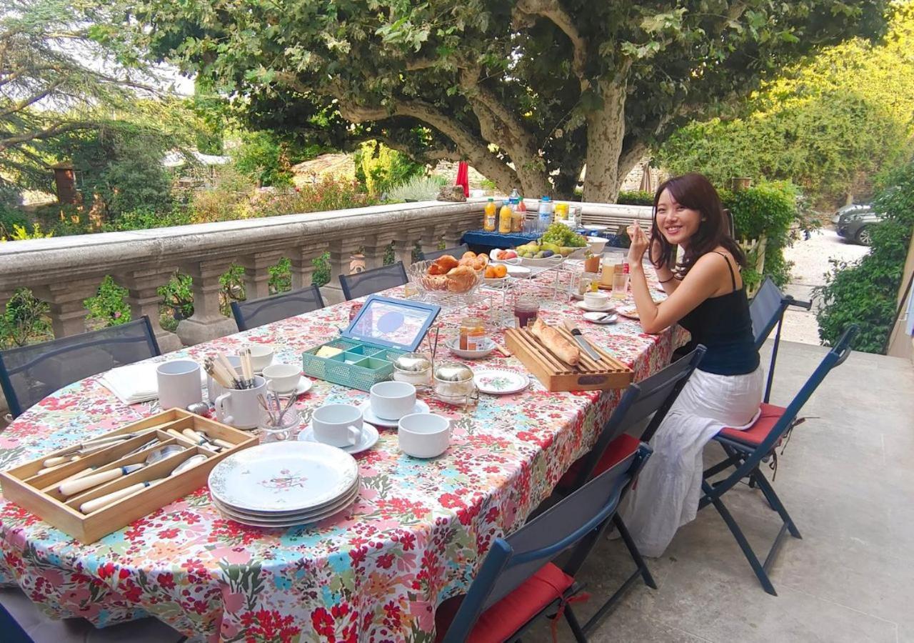 Rue Du Chateau A Cabrieres D'Avignon住宿加早餐旅馆 外观 照片